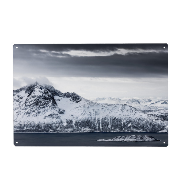 Metall Poster "Arctic Mountain" artboxONE - Natur,Schwarzweiß - Norwegen,Fjord,Berge - Blechschild