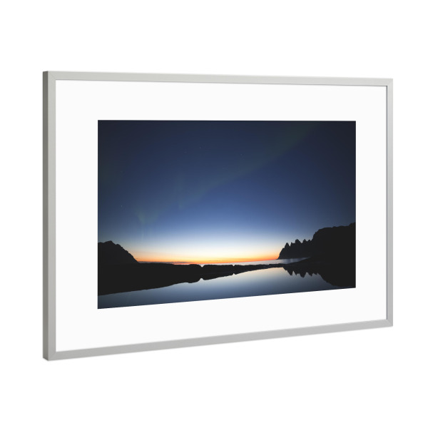 Poster mit Rahmen Silber "Polarlichtnacht" artboxONE - Natur - Nordlicht,Polarlicht,Norwegen